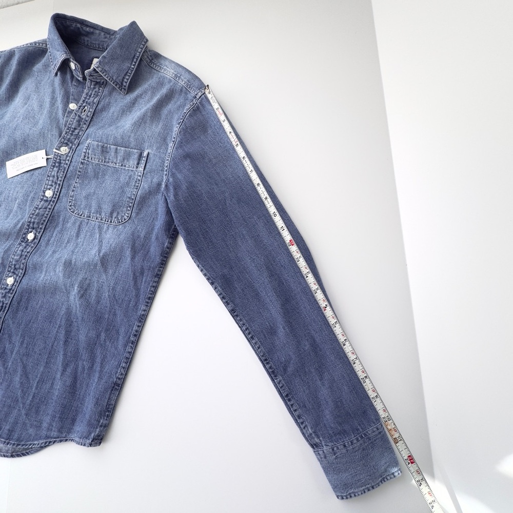 American Eagle Outfitters Blue Denim Button-Down Shirt XS NWT - Picture 6 of 7